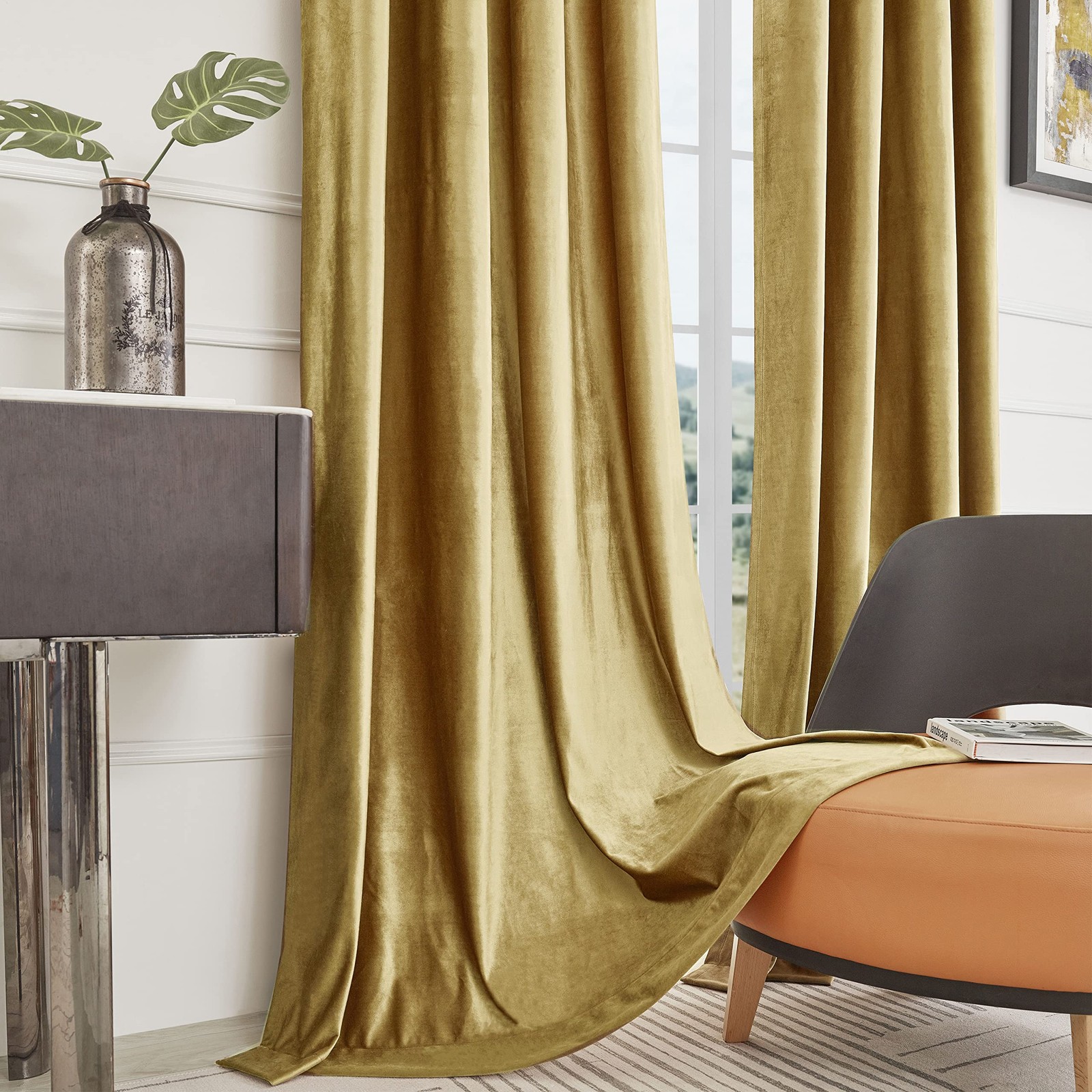 Custom Printed Bath Curtain — custom printed polyester bath curtain detail view
