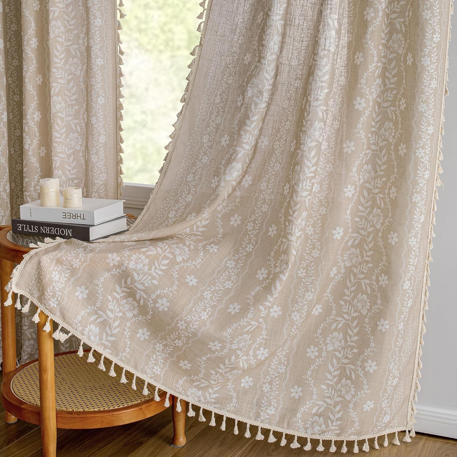 Custom Printed Bath Curtain — custom printed polyester bath curtain detail view